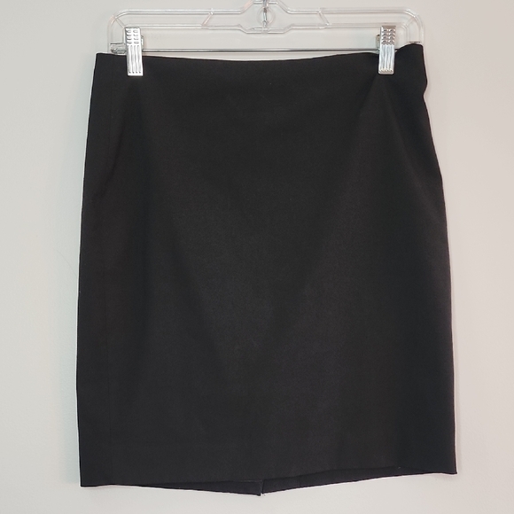 Banana Republic Classic Black Women's Skirt Size 4 - Picture 1 of 6